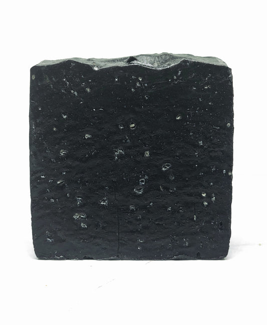 Black Out (Activated Charcoal with Spirulina and Sea moss with Essential Oils)